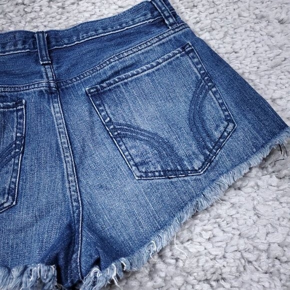 Hollister Star Print Raw Hem High Rise Denim Jean Shorts Size 5 27 Frayed Cutoff - Picture 4 of 11